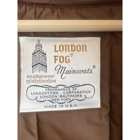 London Fog Men's Tan
Maincoats Trench Style Coat Tan Size 38R - Picture 6 of 15